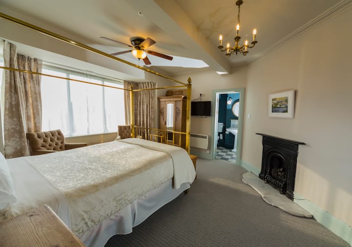 Acommodation Image The Penthouse Kinsale